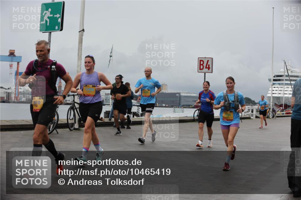 13.09.2026 - Kiel Lauf Andreas Tolksdorf http://msf.ph/oto/10465419 13.09.2026 12:06:25 Kiellinie 3610 meine-sportfotos.de