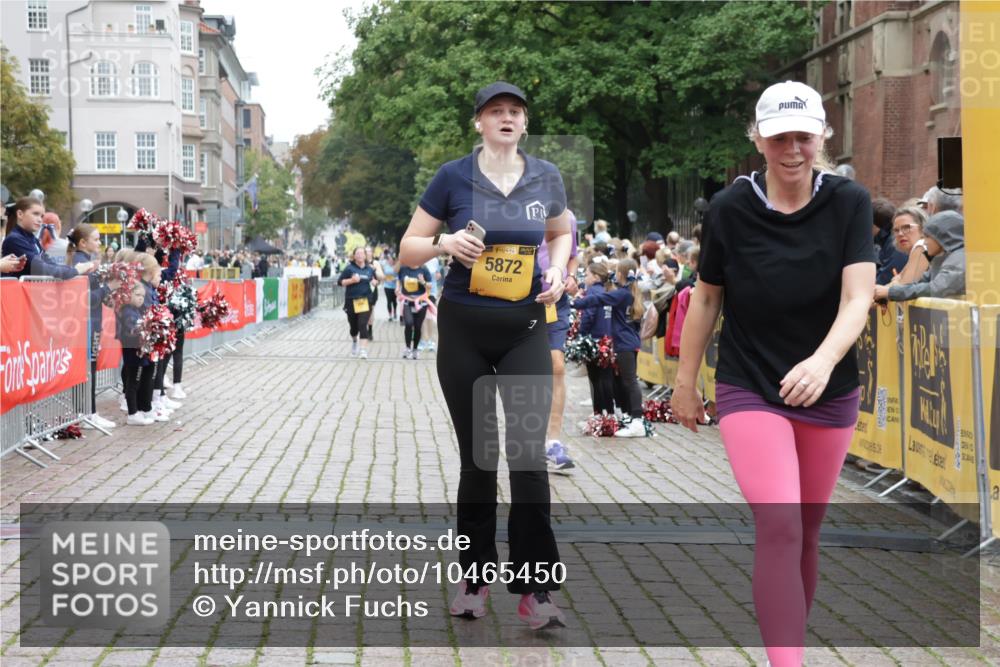 13.09.2026 - Kiel Lauf Yannick Fuchs http://msf.ph/oto/10465450 13.09.2026 09:58:40 Ziel 269, 2103, 5872, 6249, 7415, 11463, 2014, 3279, 3302, 5524, 5738, 9087, 12561, 3458, 6148, 6956, 7399, 10030, 10325, 10326, 10564, 5524, 6253 meine-sportfotos.de