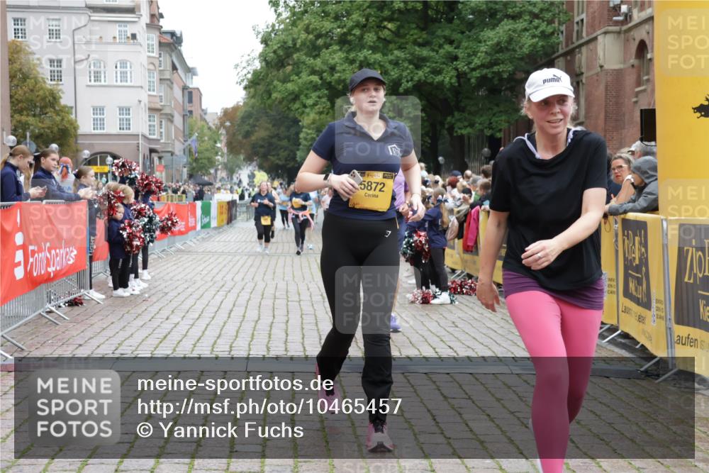 13.09.2026 - Kiel Lauf Yannick Fuchs http://msf.ph/oto/10465457 13.09.2026 09:58:40 Ziel 269, 2103, 5872, 6249, 7415, 11463, 2014, 3279, 3302, 5524, 5738, 9087, 12561, 3458, 6148, 6956, 7399, 10030, 10325, 10326, 10564, 5524, 6253 meine-sportfotos.de
