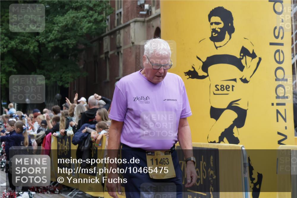 13.09.2026 - Kiel Lauf Yannick Fuchs http://msf.ph/oto/10465475 13.09.2026 09:58:45 Ziel 269, 5872, 6249, 10325, 10326, 10564, 11463, 2103, 3302, 5738, 7415, 9087, 12561, 3458, 3920, 6148, 6956, 7399, 10030, 2014, 3279, 3302, 5524 meine-sportfotos.de