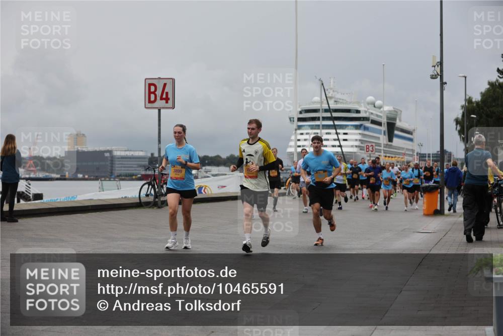 13.09.2026 - Kiel Lauf Andreas Tolksdorf http://msf.ph/oto/10465591 13.09.2026 12:06:34 Kiellinie 4, 3899, 3 meine-sportfotos.de