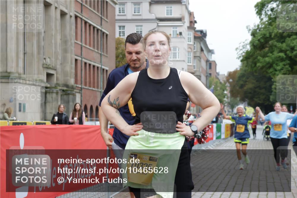 13.09.2026 - Kiel Lauf Yannick Fuchs http://msf.ph/oto/10465628 13.09.2026 09:58:56 Ziel 3458, 6148, 6956, 7399, 10030, 10325, 10326, 10564, 269, 2103, 5872, 6249, 7415, 9087, 11463, 12561, 225, 3920, 5489, 11828, 5738, 9087, 12561 meine-sportfotos.de