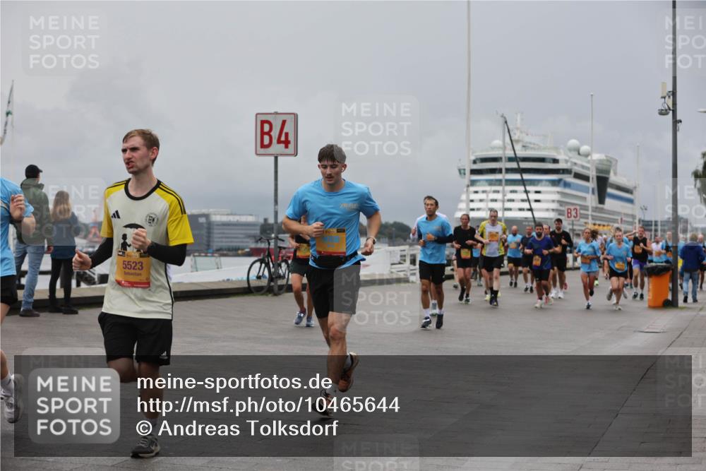 13.09.2026 - Kiel Lauf Andreas Tolksdorf http://msf.ph/oto/10465644 13.09.2026 12:06:37 Kiellinie 39, 5523, 4, 38, 3 meine-sportfotos.de