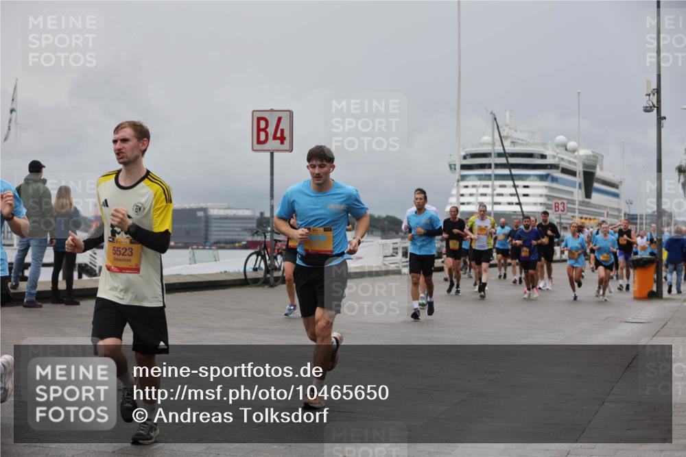 13.09.2026 - Kiel Lauf Andreas Tolksdorf http://msf.ph/oto/10465650 13.09.2026 12:06:37 Kiellinie 4, 38, 5523, 39, 3 meine-sportfotos.de
