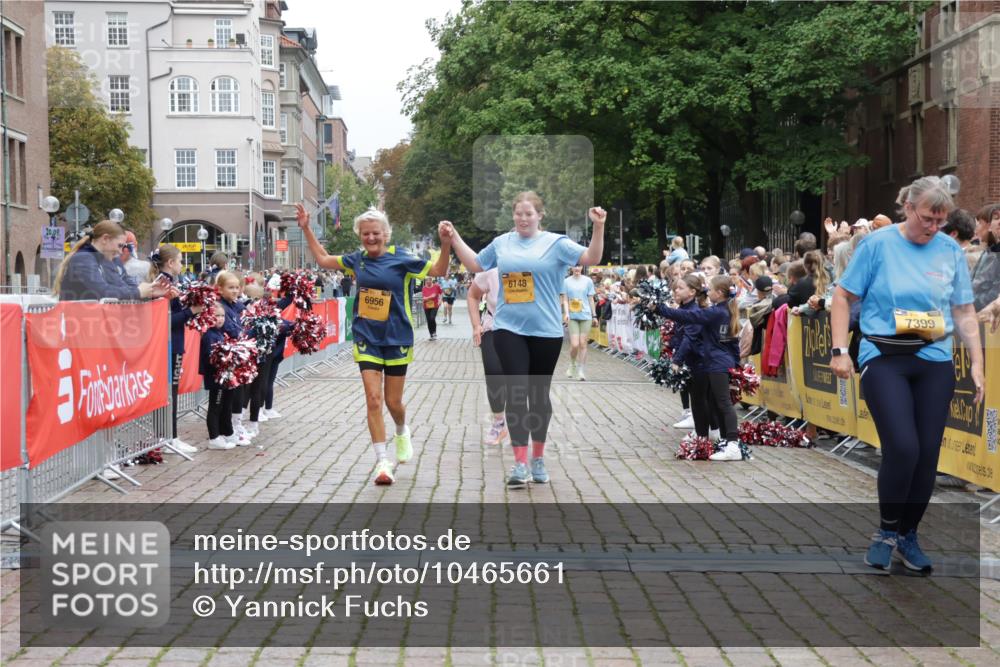 13.09.2026 - Kiel Lauf Yannick Fuchs http://msf.ph/oto/10465661 13.09.2026 09:58:59 Ziel 3458, 6148, 6956, 7399, 10030, 10325, 10326, 269, 2103, 5872, 6249, 7415, 10564, 11463, 225, 3920, 5489, 11828, 5738, 9087, 12561 meine-sportfotos.de