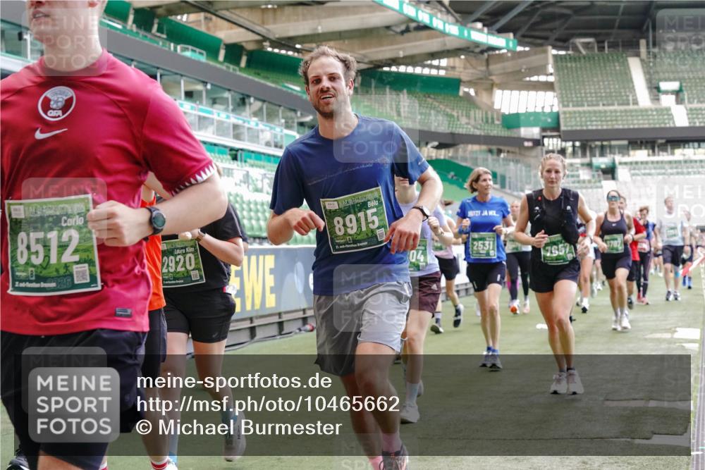 13.09.2026 - 21. swb-Marathon Bremen Michael Burmester http://msf.ph/oto/10465662 13.09.2026 13:13:15 Laufen im Stadion 118, 183, 270, 278, 349, 514, 576, 600, 631, 695, 702, 843, 933, 950, 1005, 1143, 1226, 1286, 1334, 1426, 1435, 1596, 1641, 1849, 1991, 2005, 2035, 2079, 2248, 2264, 2336, 2375, 2377, 2387, 2398, 2412, 2439, 2457, 2461, 2478, 2505, 2540, 2612, 2665, 2673, 2684, 2693, 2765, 2773, 2792, 2815, 2816, 2850, 2860, 2884, 2895, 2921, 2963, 2966, 2972, 2975, 3016, 3111, 3143, 3155, 3209, 3253, 3277, 3293, 3304, 3308, 3313, 3349, 3378, 3434, 3661 meine-sportfotos.de