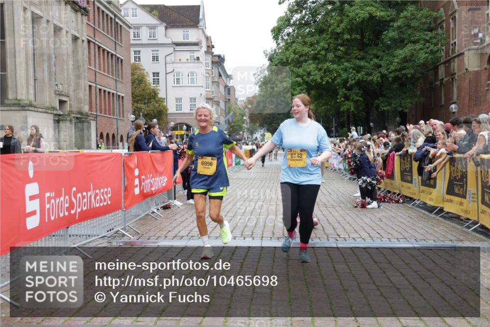 13.09.2026 - Kiel Lauf Yannick Fuchs http://msf.ph/oto/10465698 13.09.2026 09:59:01 Ziel 3458, 3920, 6148, 6956, 7399, 10030, 269, 2103, 3458, 5872, 6249, 7415, 10325, 10326, 10564, 11463, 225, 5489, 6306, 11828, 9087, 12561 meine-sportfotos.de