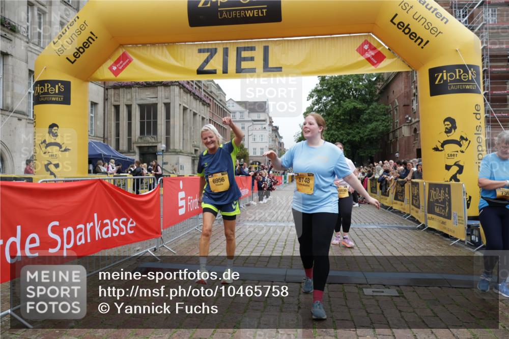 13.09.2026 - Kiel Lauf Yannick Fuchs http://msf.ph/oto/10465758 13.09.2026 09:59:03 Ziel 3920, 6148, 6956, 7399, 10030, 269, 2103, 3458, 5872, 6249, 7415, 10325, 10326, 10564, 11463, 225, 5489, 6306, 11828, 7415, 9087, 12561 meine-sportfotos.de