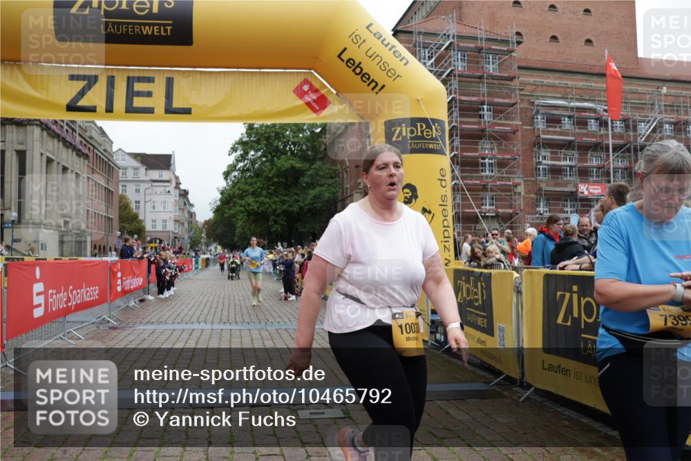 13.09.2026 - Kiel Lauf Yannick Fuchs http://msf.ph/oto/10465792 13.09.2026 09:59:06 Ziel 3920, 6148, 6956, 7399, 10030, 269, 2103, 3458, 5872, 6249, 7399, 7415, 10325, 10326, 10564, 11463, 225, 5489, 6306, 10357, 11828, 2103, 7415 meine-sportfotos.de