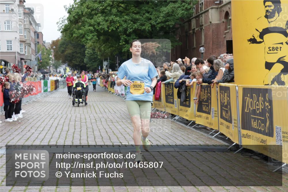 13.09.2026 - Kiel Lauf Yannick Fuchs http://msf.ph/oto/10465807 13.09.2026 09:59:08 Ziel 3920, 5489, 6956, 10030, 269, 2103, 3458, 5872, 6148, 6249, 6956, 7399, 10325, 10326, 10564, 11463, 225, 2967, 6306, 10357, 11828, 2103, 5872, 7415 meine-sportfotos.de