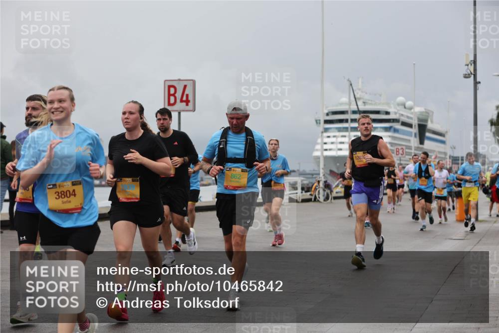 13.09.2026 - Kiel Lauf Andreas Tolksdorf http://msf.ph/oto/10465842 13.09.2026 12:06:47 Kiellinie 4, 1, 397, 3804, 862, 1203, 3 meine-sportfotos.de