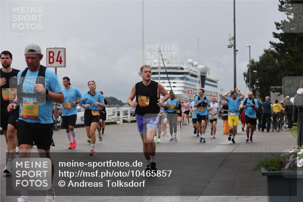 13.09.2026 - Kiel Lauf Andreas Tolksdorf http://msf.ph/oto/10465857 13.09.2026 12:06:48 Kiellinie 38, 953, 4, 1, 39, 862, 12036, 3 meine-sportfotos.de