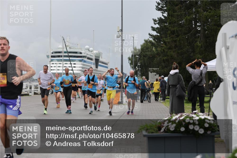 13.09.2026 - Kiel Lauf Andreas Tolksdorf http://msf.ph/oto/10465878 13.09.2026 12:06:49 Kiellinie 36, 0978, 7342 meine-sportfotos.de