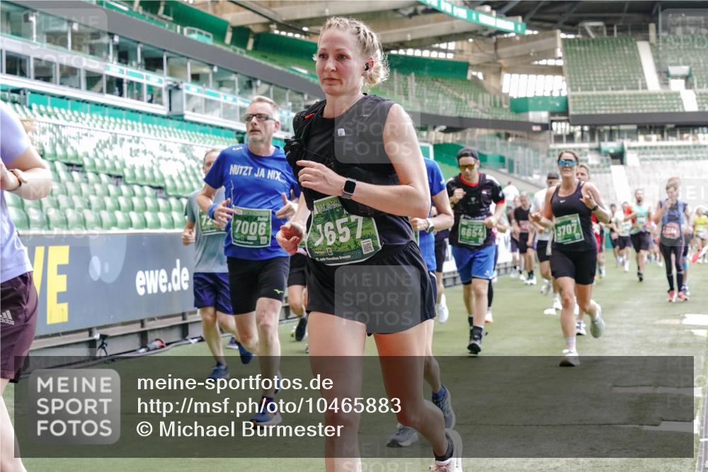 13.09.2026 - 21. swb-Marathon Bremen Michael Burmester http://msf.ph/oto/10465883 13.09.2026 13:13:17 Laufen im Stadion 118, 183, 270, 278, 349, 460, 514, 576, 600, 631, 695, 702, 843, 933, 950, 1005, 1143, 1226, 1286, 1334, 1426, 1435, 1596, 1641, 1849, 1991, 2005, 2035, 2079, 2264, 2336, 2375, 2377, 2387, 2398, 2412, 2439, 2457, 2461, 2478, 2505, 2521, 2540, 2612, 2665, 2673, 2684, 2693, 2765, 2773, 2792, 2815, 2816, 2850, 2860, 2884, 2895, 2921, 2963, 2966, 2972, 2975, 3016, 3111, 3143, 3155, 3209, 3253, 3277, 3293, 3304, 3308, 3313, 3378, 3434, 3661 meine-sportfotos.de