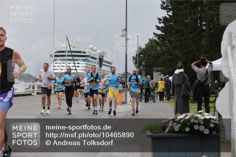 13.09.2026 - Kiel Lauf Andreas Tolksdorf http://msf.ph/oto/10465890 13.09.2026 12:06:49 Kiellinie 10978 meine-sportfotos.de