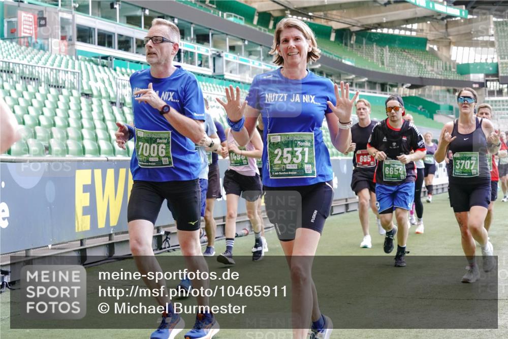 13.09.2026 - 21. swb-Marathon Bremen Michael Burmester http://msf.ph/oto/10465911 13.09.2026 13:13:18 Laufen im Stadion 118, 183, 270, 278, 349, 460, 514, 576, 600, 631, 695, 702, 843, 933, 950, 1005, 1143, 1226, 1286, 1334, 1408, 1426, 1596, 1641, 1991, 2005, 2035, 2079, 2264, 2336, 2375, 2377, 2387, 2398, 2412, 2439, 2457, 2461, 2478, 2505, 2521, 2540, 2612, 2665, 2673, 2684, 2693, 2765, 2773, 2792, 2815, 2816, 2850, 2860, 2884, 2895, 2921, 2963, 2966, 2972, 2975, 3016, 3111, 3143, 3155, 3209, 3253, 3277, 3293, 3304, 3308, 3313, 3378, 3434, 3653, 3661 meine-sportfotos.de