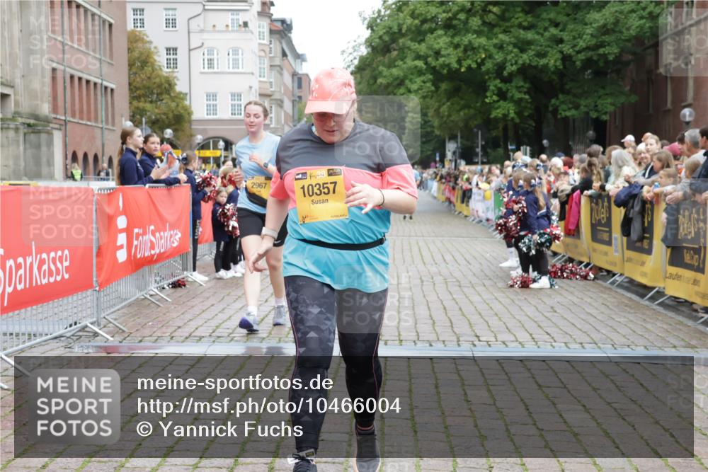 13.09.2026 - Kiel Lauf Yannick Fuchs http://msf.ph/oto/10466004 13.09.2026 09:59:29 Ziel 2967, 6306, 10357, 225, 3920, 5489, 6148, 6956, 7399, 10030, 11828, 7339, 9332, 11456, 3458, 6148, 7399, 10325, 10326, 10564 meine-sportfotos.de