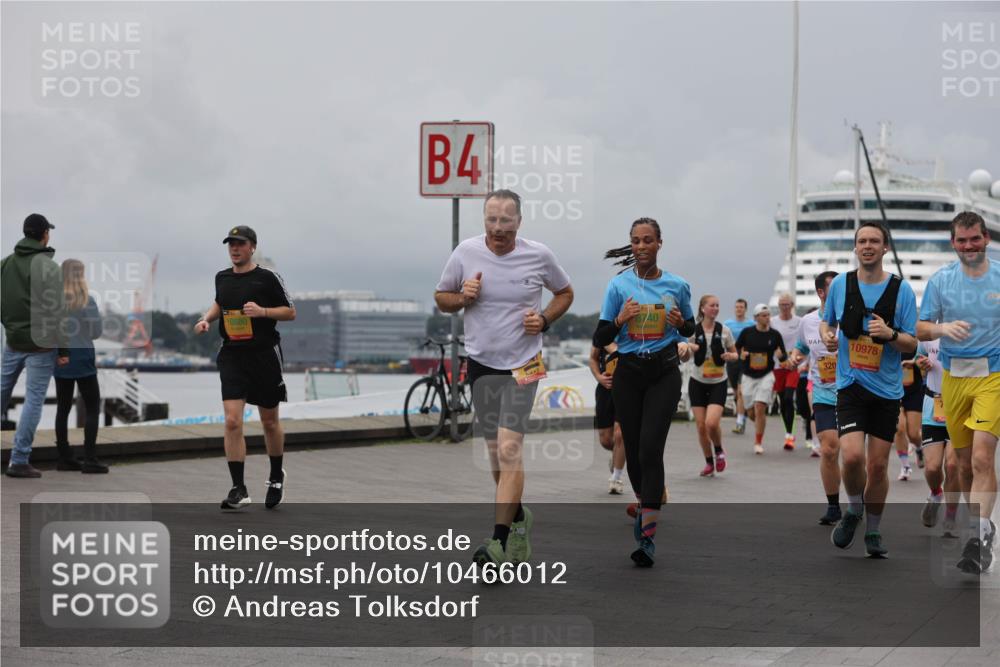 13.09.2026 - Kiel Lauf Andreas Tolksdorf http://msf.ph/oto/10466012 13.09.2026 12:06:52 Kiellinie 10880, 4, 40, 320, 10978 meine-sportfotos.de