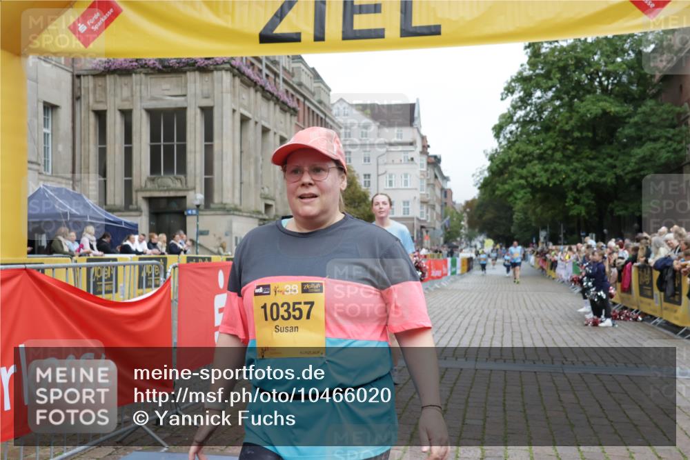 13.09.2026 - Kiel Lauf Yannick Fuchs http://msf.ph/oto/10466020 13.09.2026 09:59:31 Ziel 2967, 6306, 10357, 225, 3920, 5489, 6148, 6306, 6956, 7399, 10030, 11828, 7339, 7512, 9332, 11456, 3458, 6148, 6956, 7399, 10030, 10325, 10326 meine-sportfotos.de