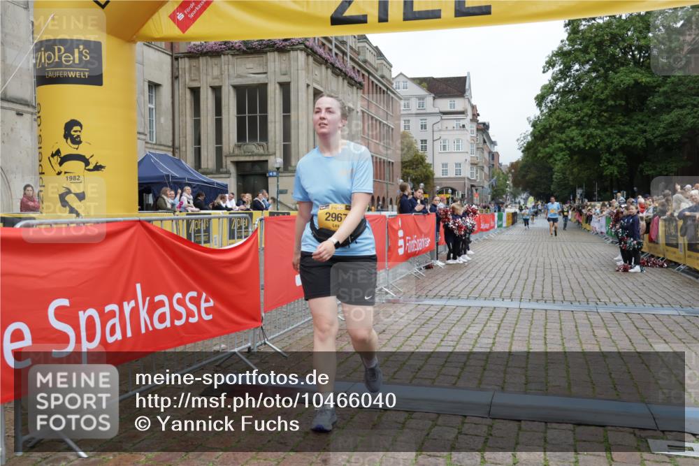 13.09.2026 - Kiel Lauf Yannick Fuchs http://msf.ph/oto/10466040 13.09.2026 09:59:33 Ziel 2967, 10357, 225, 3920, 5489, 6306, 6956, 10030, 11828, 7339, 7512, 9332, 11456, 3458, 6148, 6956, 7399, 10030 meine-sportfotos.de
