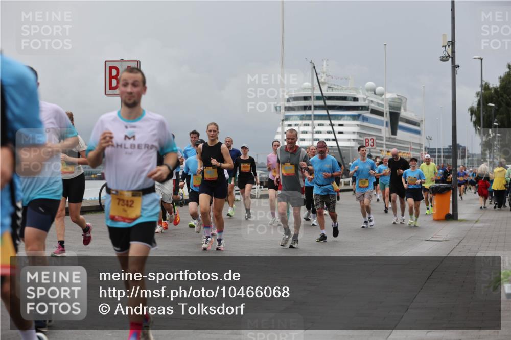 13.09.2026 - Kiel Lauf Andreas Tolksdorf http://msf.ph/oto/10466068 13.09.2026 12:06:56 Kiellinie 3, 7342 meine-sportfotos.de