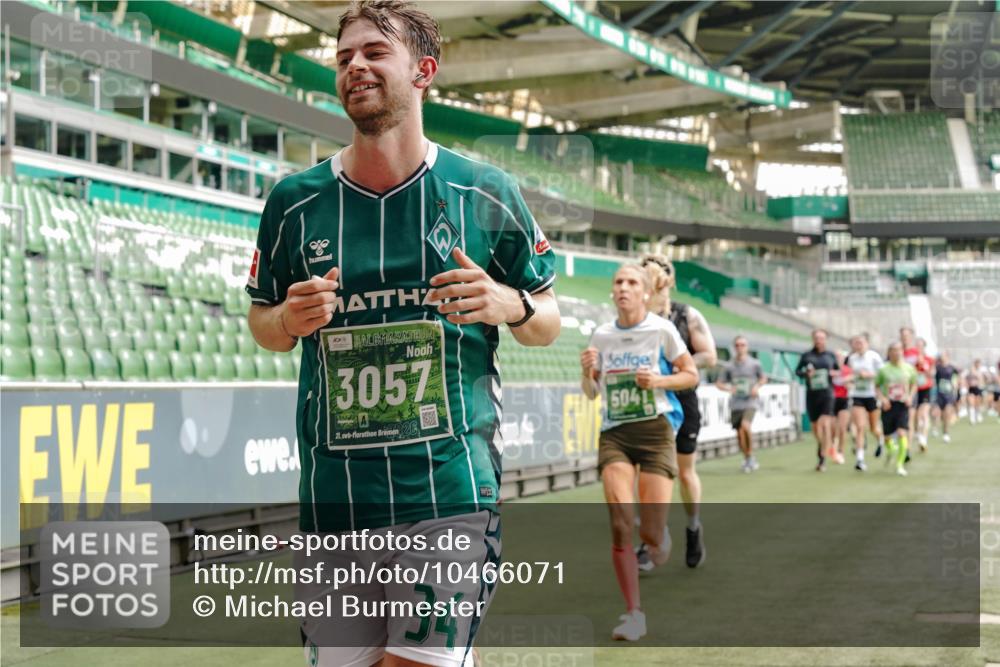 13.09.2026 - 21. swb-Marathon Bremen Michael Burmester http://msf.ph/oto/10466071 13.09.2026 12:56:45 Laufen im Stadion 307, 411, 431, 465, 655, 769, 776, 854, 857, 876, 913, 926, 948, 1010, 1058, 1130, 1254, 1537, 1601, 1645, 1750, 1809, 1900, 1972, 2001, 2040, 2051, 2075, 2122, 2260, 2319, 2324, 2402, 2473, 2493, 2535, 2604, 2634, 2640, 2671, 2761, 2812, 2904, 2948, 3051, 3057, 3078, 3119, 3192, 3202, 3290, 3348, 3411, 3450, 3458, 3508, 3514, 3634, 3690, 3706, 3760, 3813, 3866, 3939, 4101, 4135, 4137, 4171, 4316, 4319, 4413, 4455, 4479, 4733, 5277, 5430, 5530, 6106, 2498, 3085 meine-sportfotos.de