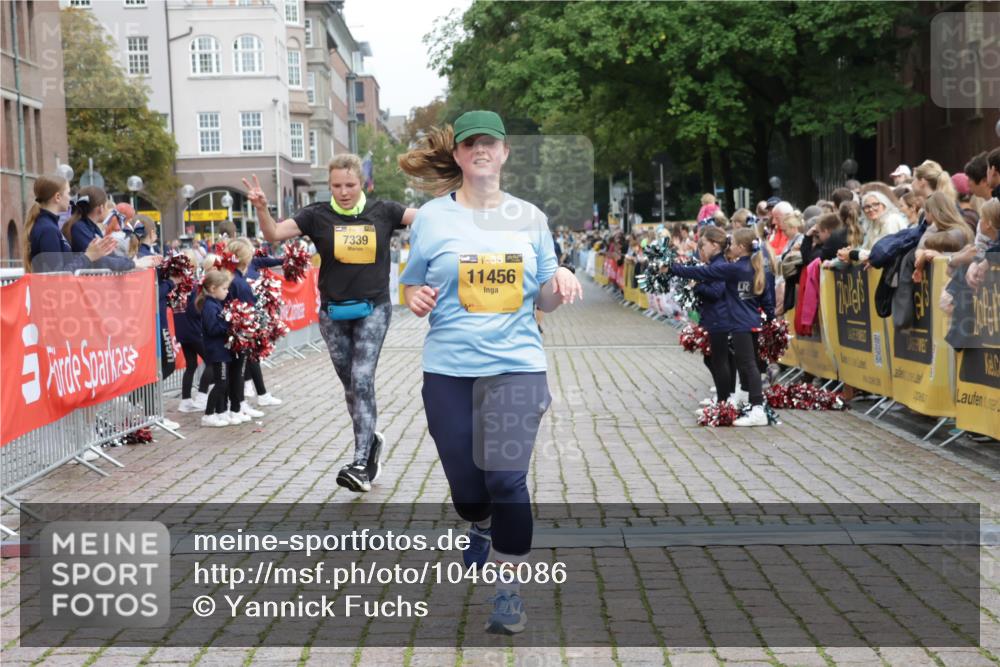 13.09.2026 - Kiel Lauf Yannick Fuchs http://msf.ph/oto/10466086 13.09.2026 09:59:50 Ziel 2252, 7339, 7512, 9332, 11456, 225, 2967, 6306, 10357, 11828, 8828, 10473, 225, 5489, 11828 meine-sportfotos.de