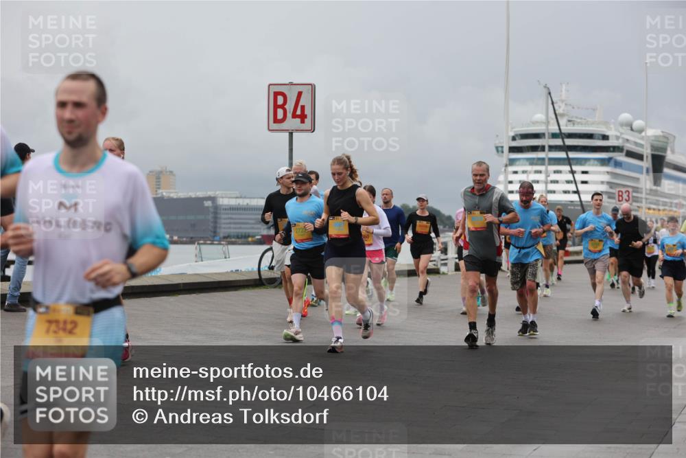 13.09.2026 - Kiel Lauf Andreas Tolksdorf http://msf.ph/oto/10466104 13.09.2026 12:06:57 Kiellinie 7342, 4, 860, 3 meine-sportfotos.de
