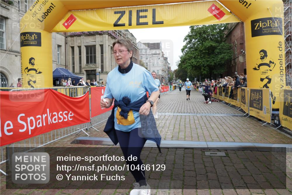 13.09.2026 - Kiel Lauf Yannick Fuchs http://msf.ph/oto/10466129 13.09.2026 09:59:58 Ziel 2252, 7339, 7512, 8828, 2967, 7339, 9332, 10357, 11456, 10473, 6306, 10357, 11828 meine-sportfotos.de