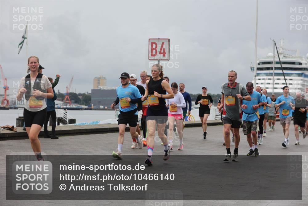 13.09.2026 - Kiel Lauf Andreas Tolksdorf http://msf.ph/oto/10466140 13.09.2026 12:06:58 Kiellinie 4 meine-sportfotos.de