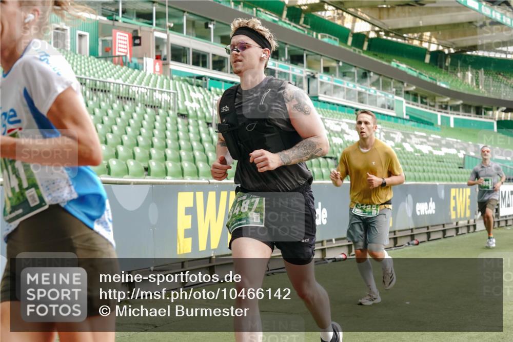 13.09.2026 - 21. swb-Marathon Bremen Michael Burmester http://msf.ph/oto/10466142 13.09.2026 12:56:47 Laufen im Stadion 307, 411, 431, 465, 655, 769, 776, 854, 857, 876, 913, 926, 948, 1010, 1058, 1130, 1254, 1537, 1601, 1645, 1750, 1809, 1900, 1972, 2001, 2040, 2051, 2075, 2122, 2260, 2319, 2324, 2402, 2473, 2493, 2535, 2604, 2634, 2640, 2671, 2761, 2812, 2904, 2948, 3051, 3057, 3078, 3119, 3192, 3202, 3290, 3348, 3411, 3450, 3458, 3508, 3514, 3634, 3685, 3690, 3760, 3813, 3866, 3939, 4101, 4135, 4137, 4171, 4316, 4319, 4413, 4455, 4479, 4733, 5277, 5430, 5530, 6106, 2498, 3085 meine-sportfotos.de