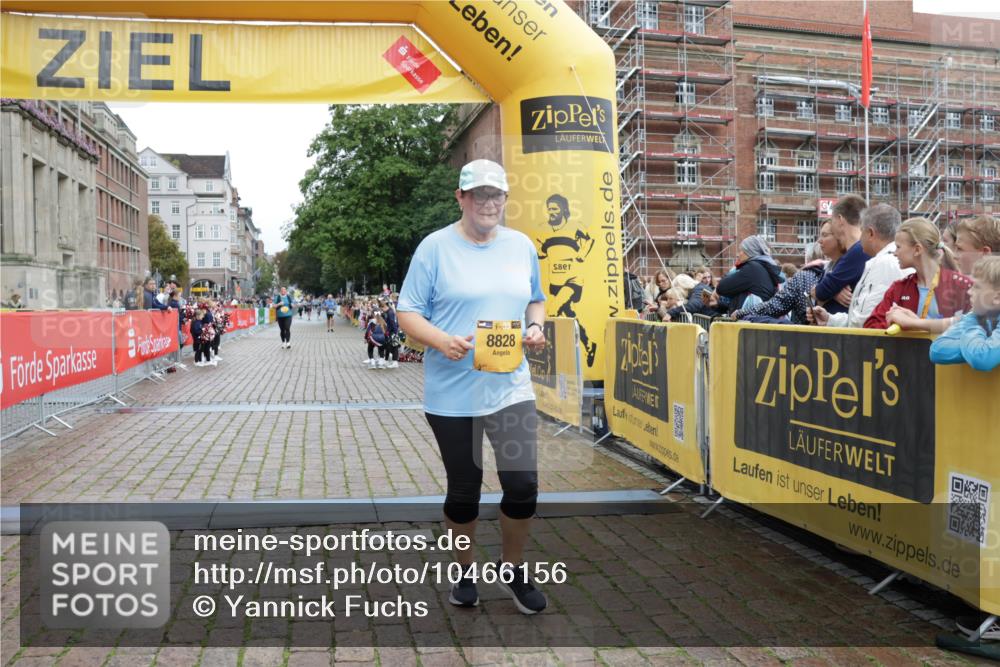 13.09.2026 - Kiel Lauf Yannick Fuchs http://msf.ph/oto/10466156 13.09.2026 10:00:05 Ziel 8828, 10473, 2252, 7339, 7512, 9332, 11456, 2087, 3531, 2967, 10357 meine-sportfotos.de