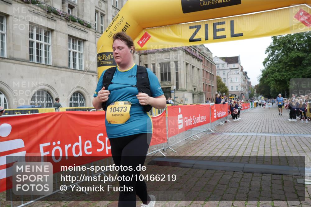 13.09.2026 - Kiel Lauf Yannick Fuchs http://msf.ph/oto/10466219 13.09.2026 10:00:14 Ziel 2087, 10473, 2252, 7339, 7512, 8828, 9332, 11456, 3531, 9332 meine-sportfotos.de