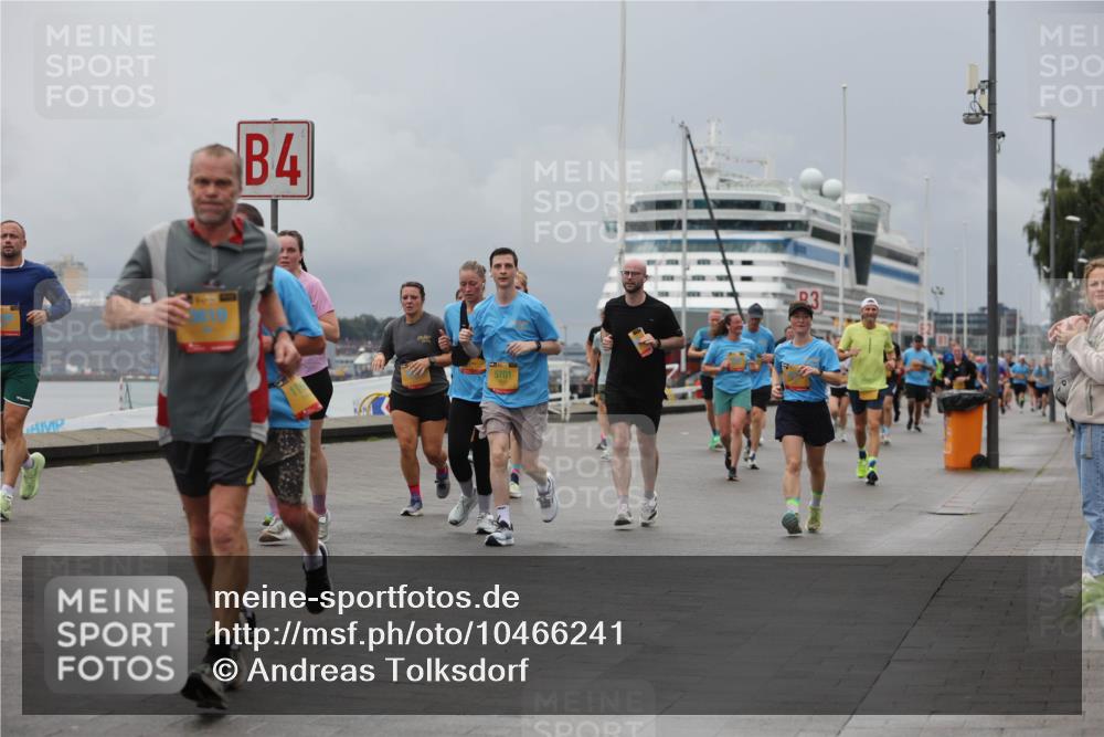 13.09.2026 - Kiel Lauf Andreas Tolksdorf http://msf.ph/oto/10466241 13.09.2026 12:07:01 Kiellinie 4, 5701 meine-sportfotos.de