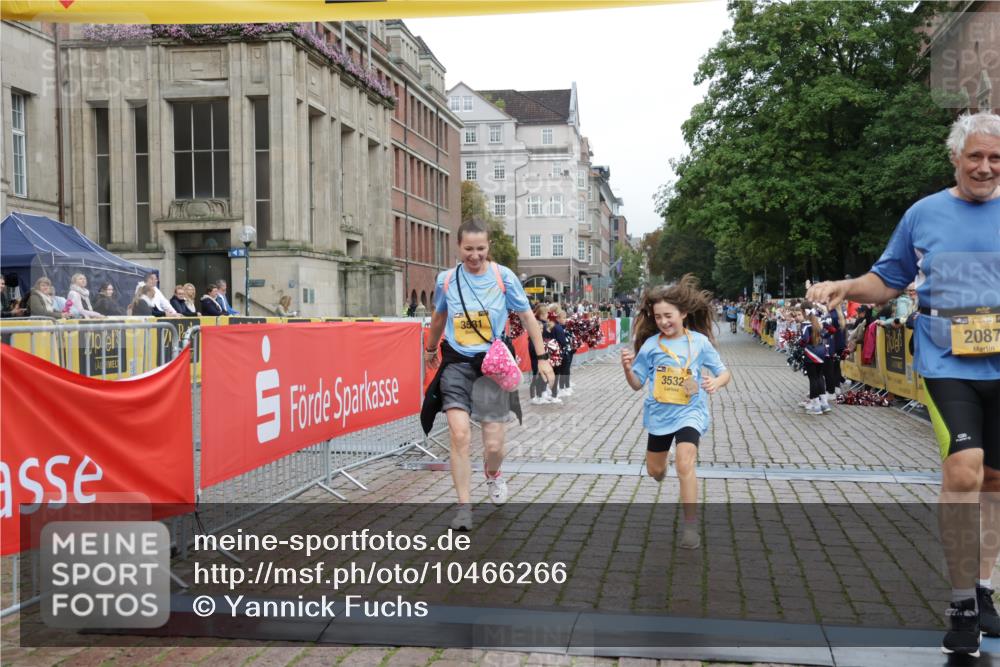 13.09.2026 - Kiel Lauf Yannick Fuchs http://msf.ph/oto/10466266 13.09.2026 10:00:25 Ziel 2087, 3531, 2252, 7512, 8828, 10473, 1396, 1566, 6137, 6430, 10169, 7339, 7512, 11456 meine-sportfotos.de