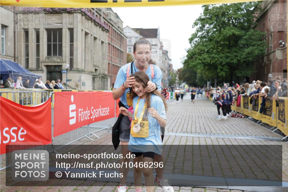 13.09.2026 - Kiel Lauf Yannick Fuchs http://msf.ph/oto/10466296 13.09.2026 10:00:27 Ziel 2087, 3531, 2252, 8828, 10473, 1396, 1566, 6137, 6430, 10169, 2252, 7339, 7512, 11456 meine-sportfotos.de