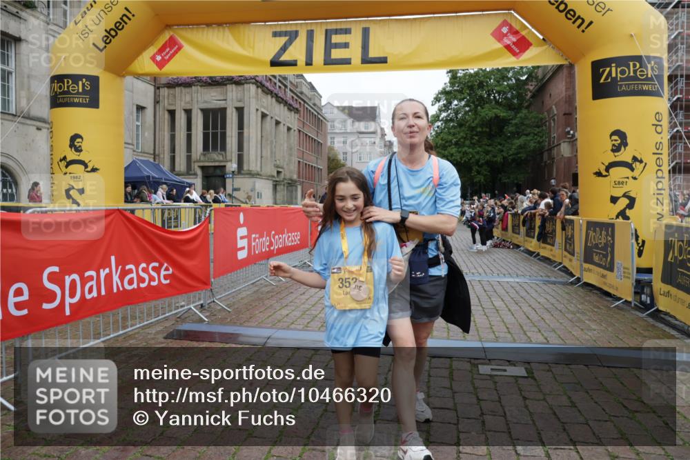 13.09.2026 - Kiel Lauf Yannick Fuchs http://msf.ph/oto/10466320 13.09.2026 10:00:28 Ziel 2087, 3531, 2252, 8828, 10473, 1396, 1566, 6137, 6430, 10169, 2252, 7339, 7512, 11456 meine-sportfotos.de