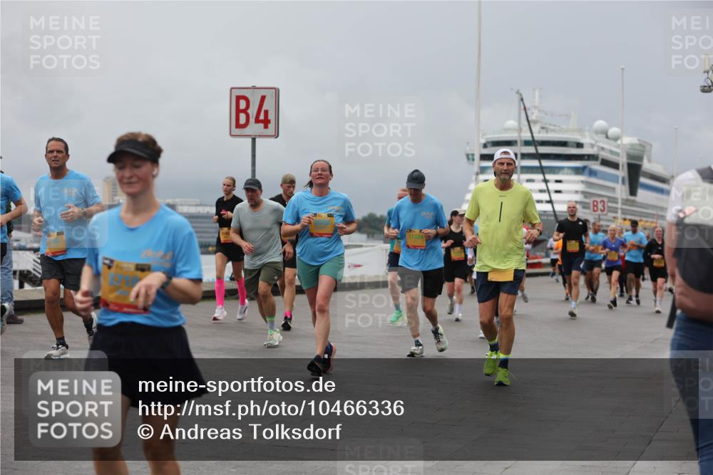 13.09.2026 - Kiel Lauf Andreas Tolksdorf http://msf.ph/oto/10466336 13.09.2026 12:07:06 Kiellinie 4, 11324, 3 meine-sportfotos.de
