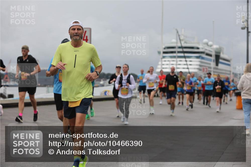13.09.2026 - Kiel Lauf Andreas Tolksdorf http://msf.ph/oto/10466390 13.09.2026 12:07:09 Kiellinie  meine-sportfotos.de
