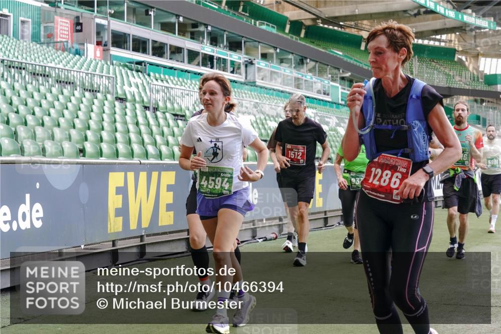 13.09.2026 - 21. swb-Marathon Bremen Michael Burmester http://msf.ph/oto/10466394 13.09.2026 13:13:25 Laufen im Stadion 118, 183, 270, 278, 349, 460, 514, 576, 600, 631, 695, 702, 933, 950, 1005, 1143, 1226, 1286, 1334, 1392, 1408, 1426, 1573, 1596, 1641, 1991, 2005, 2024, 2035, 2079, 2233, 2264, 2336, 2377, 2387, 2398, 2412, 2439, 2457, 2461, 2478, 2505, 2521, 2540, 2564, 2612, 2665, 2684, 2693, 2765, 2773, 2792, 2815, 2816, 2860, 2884, 2895, 2921, 2963, 2966, 2972, 2975, 3016, 3111, 3143, 3155, 3209, 3253, 3277, 3293, 3304, 3308, 3313, 3378, 3405, 3434, 3653, 3661 meine-sportfotos.de