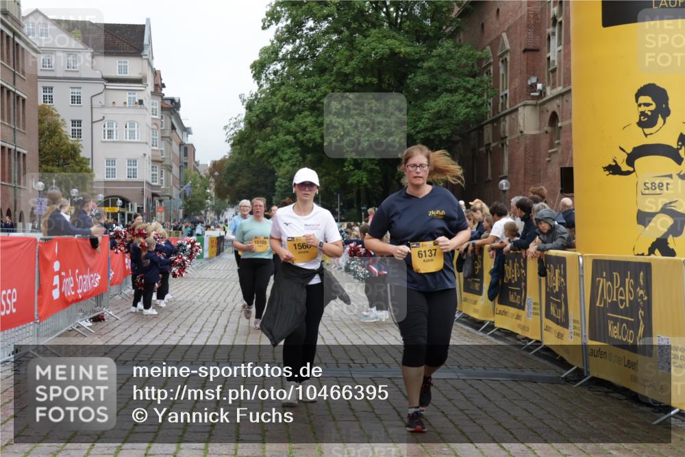 13.09.2026 - Kiel Lauf Yannick Fuchs http://msf.ph/oto/10466395 13.09.2026 10:00:40 Ziel 1396, 1566, 6137, 6430, 10169, 2087, 3531, 10473, 4868, 4874, 8828, 10473 meine-sportfotos.de
