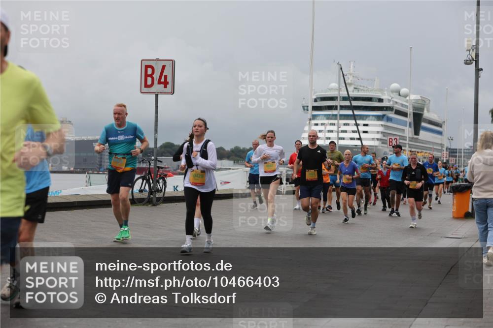13.09.2026 - Kiel Lauf Andreas Tolksdorf http://msf.ph/oto/10466403 13.09.2026 12:07:10 Kiellinie 4, 3472, 0429, 3 meine-sportfotos.de
