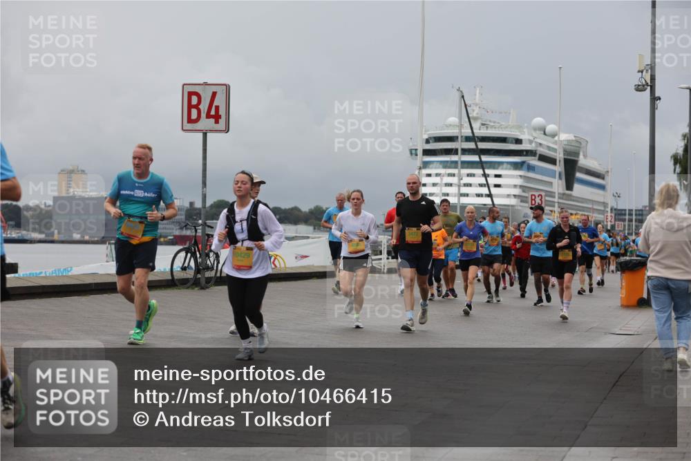 13.09.2026 - Kiel Lauf Andreas Tolksdorf http://msf.ph/oto/10466415 13.09.2026 12:07:10 Kiellinie 4, 10429, 3 meine-sportfotos.de
