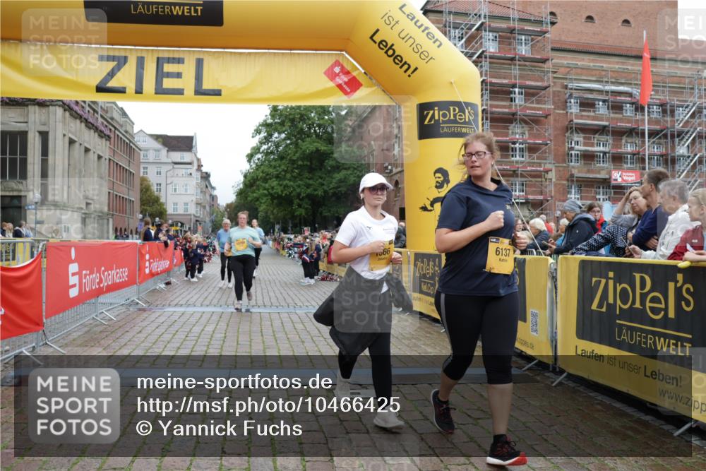 13.09.2026 - Kiel Lauf Yannick Fuchs http://msf.ph/oto/10466425 13.09.2026 10:00:42 Ziel 1396, 1566, 6137, 6430, 10169, 2087, 3531, 10473, 4868, 4874, 8828, 10473 meine-sportfotos.de