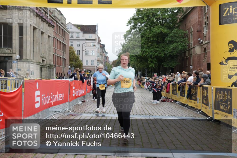 13.09.2026 - Kiel Lauf Yannick Fuchs http://msf.ph/oto/10466443 13.09.2026 10:00:44 Ziel 1396, 1566, 6137, 6430, 10169, 2087, 3531, 4868, 4874, 10473 meine-sportfotos.de