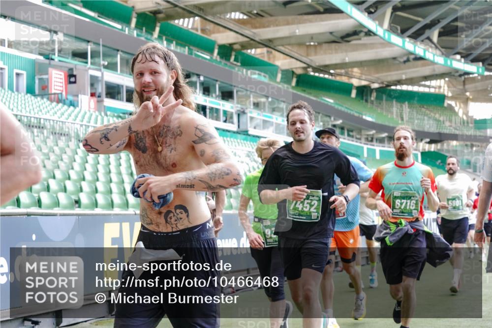 13.09.2026 - 21. swb-Marathon Bremen Michael Burmester http://msf.ph/oto/10466468 13.09.2026 13:13:26 Laufen im Stadion 118, 183, 270, 278, 349, 460, 514, 576, 600, 631, 695, 702, 933, 950, 1005, 1143, 1226, 1286, 1334, 1392, 1408, 1426, 1573, 1596, 1641, 1991, 2005, 2024, 2035, 2079, 2233, 2264, 2336, 2377, 2387, 2398, 2412, 2439, 2457, 2461, 2478, 2505, 2521, 2540, 2564, 2612, 2665, 2684, 2693, 2765, 2773, 2792, 2815, 2816, 2860, 2884, 2895, 2921, 2963, 2966, 2972, 2975, 3016, 3111, 3143, 3155, 3209, 3253, 3277, 3293, 3304, 3308, 3313, 3378, 3405, 3434, 3653, 3661 meine-sportfotos.de