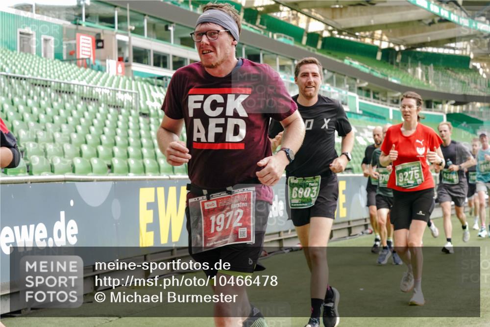 13.09.2026 - 21. swb-Marathon Bremen Michael Burmester http://msf.ph/oto/10466478 13.09.2026 12:56:54 Laufen im Stadion 307, 334, 411, 431, 465, 655, 769, 776, 854, 857, 876, 913, 926, 948, 1010, 1058, 1130, 1254, 1535, 1537, 1601, 1645, 1750, 1809, 1900, 1972, 2001, 2040, 2051, 2075, 2122, 2260, 2324, 2402, 2473, 2493, 2535, 2604, 2634, 2640, 2671, 2761, 2812, 2903, 2904, 2948, 3051, 3057, 3078, 3119, 3192, 3202, 3290, 3348, 3411, 3450, 3458, 3508, 3514, 3634, 3685, 3690, 3760, 3813, 3866, 3939, 4101, 4135, 4171, 4316, 4319, 4413, 4455, 4479, 4733, 5277, 5430, 5530 meine-sportfotos.de