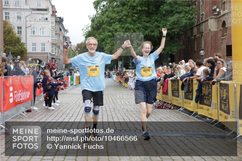 13.09.2026 - Kiel Lauf Yannick Fuchs http://msf.ph/oto/10466566 13.09.2026 10:00:54 Ziel 4868, 4874, 1396, 1566, 2087, 3531, 6137, 6430, 10169, 293, 5497, 2087, 3531 meine-sportfotos.de