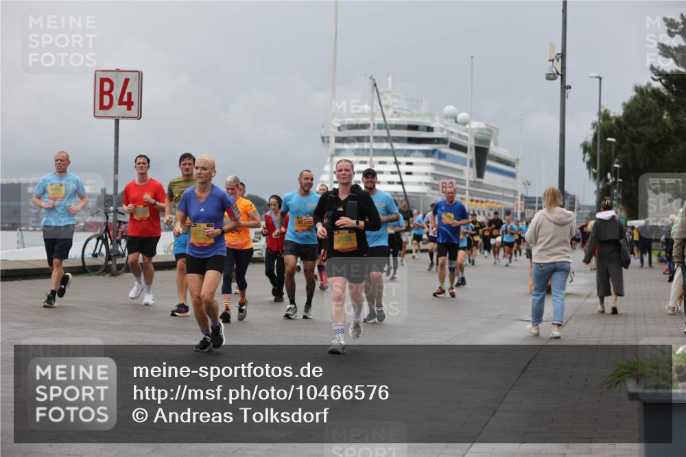 13.09.2026 - Kiel Lauf Andreas Tolksdorf http://msf.ph/oto/10466576 13.09.2026 12:07:15 Kiellinie 4, 3128 meine-sportfotos.de