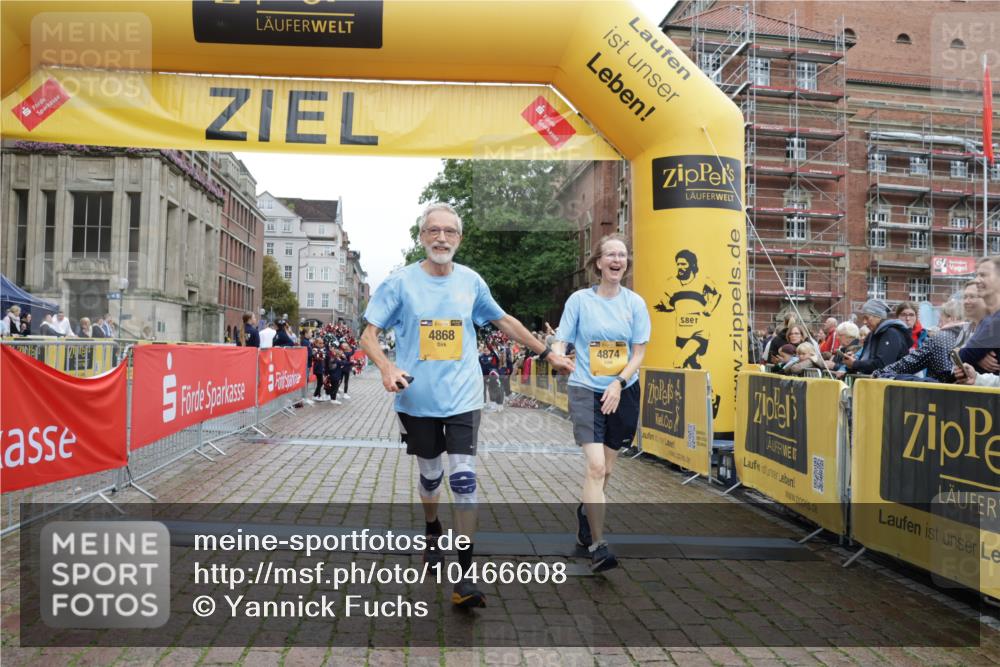 13.09.2026 - Kiel Lauf Yannick Fuchs http://msf.ph/oto/10466608 13.09.2026 10:00:56 Ziel 4868, 4874, 1396, 1566, 3531, 6137, 6430, 10169, 293, 5497, 6719, 8730, 2087, 3531 meine-sportfotos.de